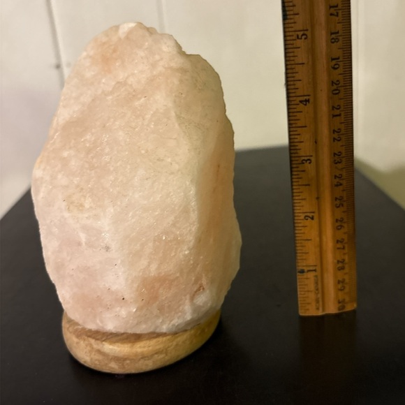 Himalayan Pink Salt Lamp on Wooden Base - Picture 4 of 4